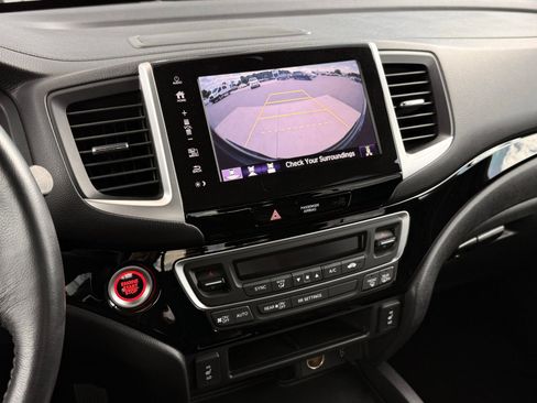 Used 2017 Honda Ridgeline Black Edition image 35