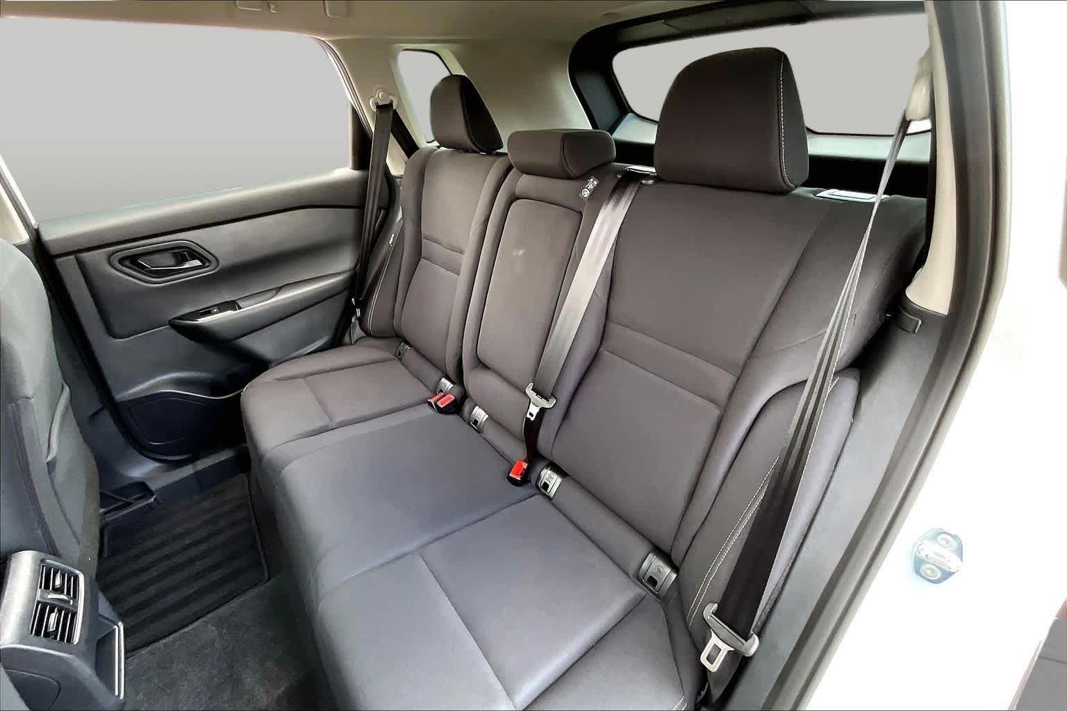Certified 2026 Nissan Rogue S AWD/4WD image 40