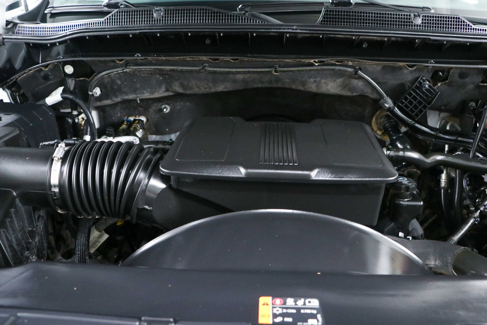 Used 2024 Chevrolet Silverado 2500 LT AWD/4WD image 30