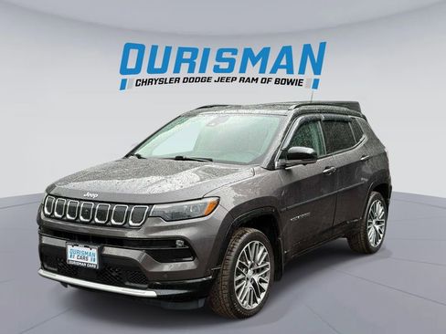 Used 2022 Jeep Compass Limited w/ Elite Group AWD/4WD image 5