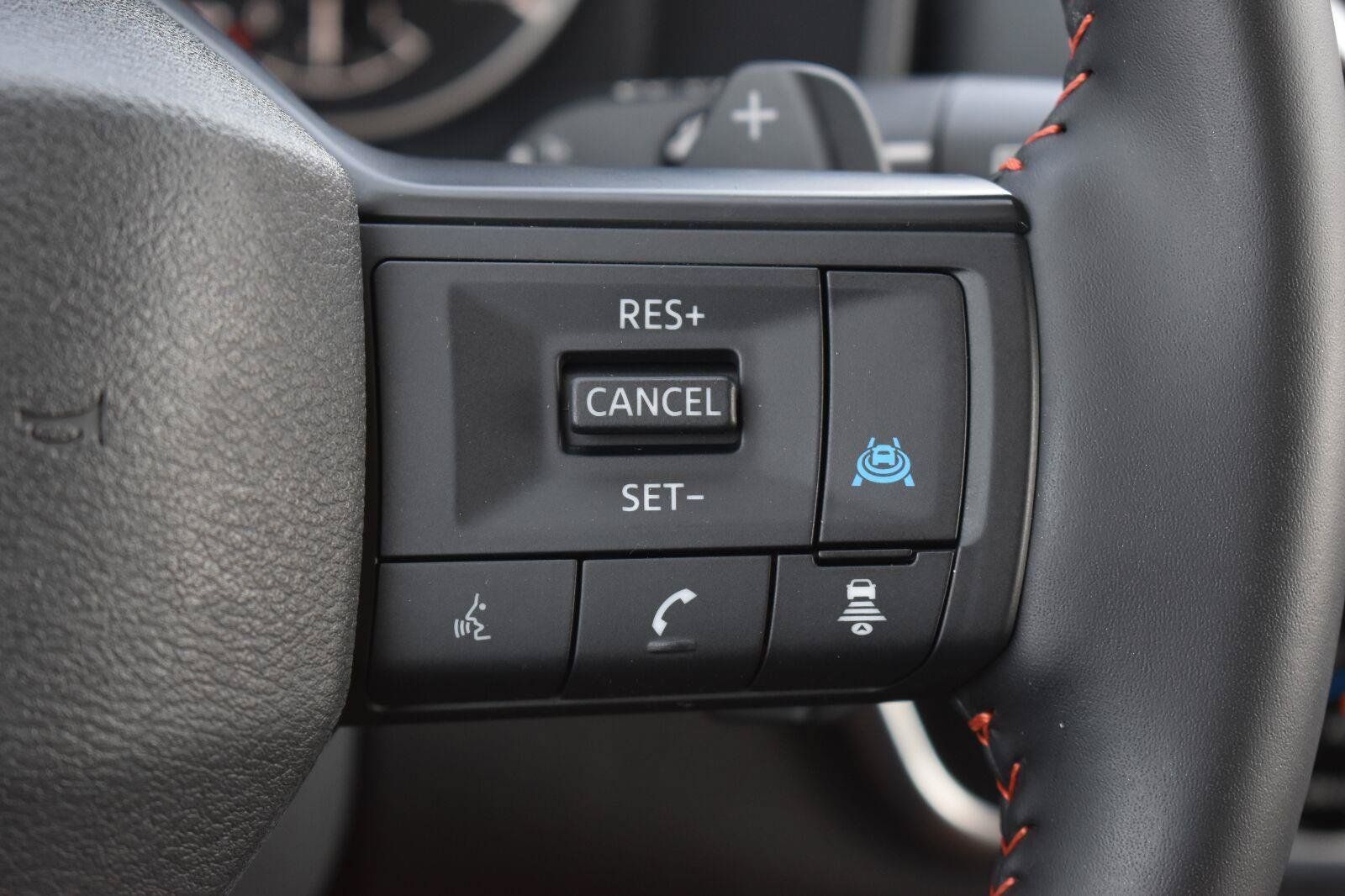 Used 2025 Nissan Rogue SV w/ Rock Creek Premium Package AWD/4WD image 9