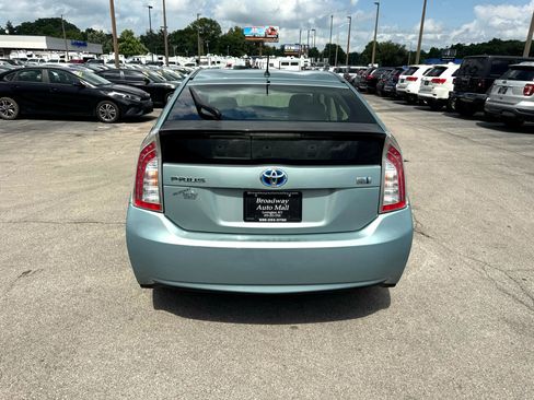Used 2012 Toyota Prius Three image 4