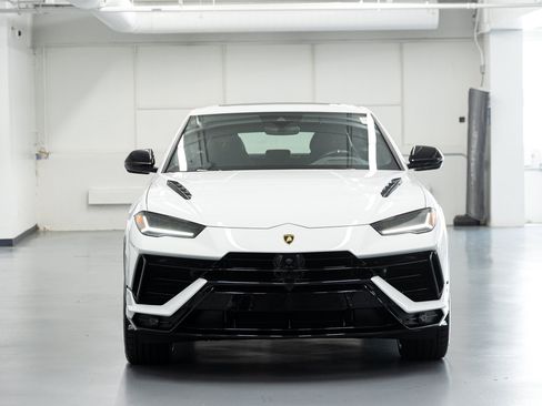 Used 2024 Lamborghini Urus S AWD/4WD image 10