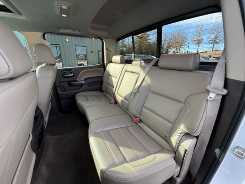 Used 2016 GMC Sierra 3500 Denali w/ Duramax Plus Package image 25