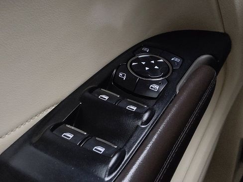 Used 2015 Lincoln MKC FWD w/ Equipment Group 102A Reserve image 27
