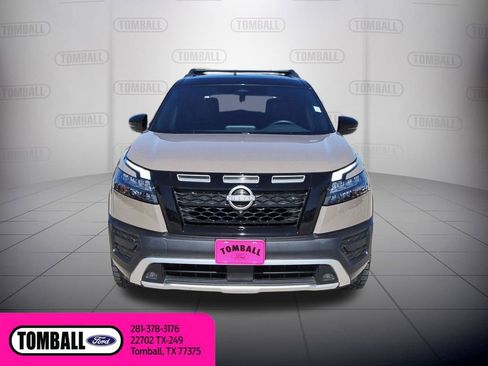 Used 2024 Nissan Pathfinder Rock Creek image 2