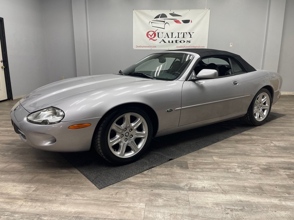 Used 2000 Jaguar XK8 Convertible RWD image 10