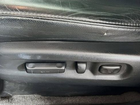 Used 2012 Honda Pilot Touring image 17