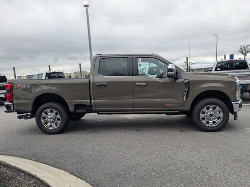 New 2026 Ford F350 King Ranch w/ Chrome Package AWD/4WD image 3