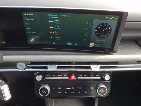 New 2026 Hyundai Tucson SEL image 9