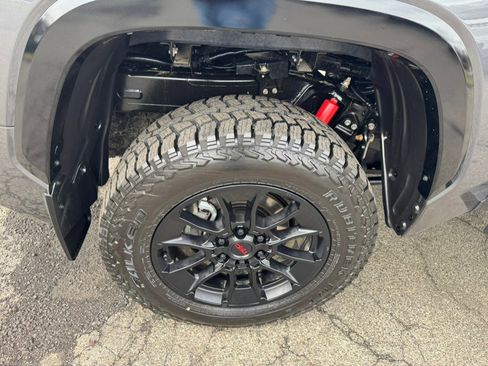 Used 2026 Toyota Tundra Platinum w/ TRD Off-Road Package image 13