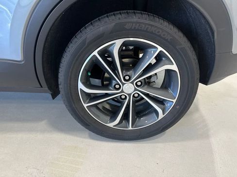 Used 2023 Buick Encore GX Select w/ Safety Package II FWD image 16