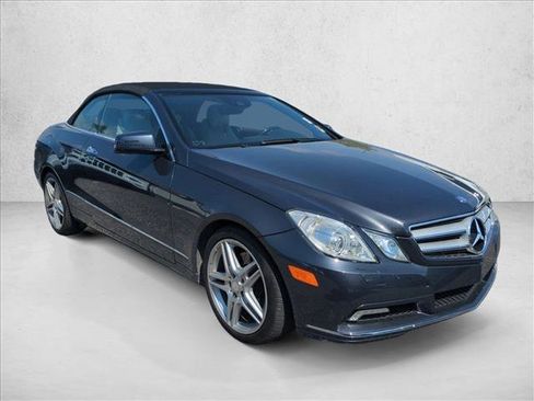 Used 2011 Mercedes-Benz E 350 Cabriolet image 3