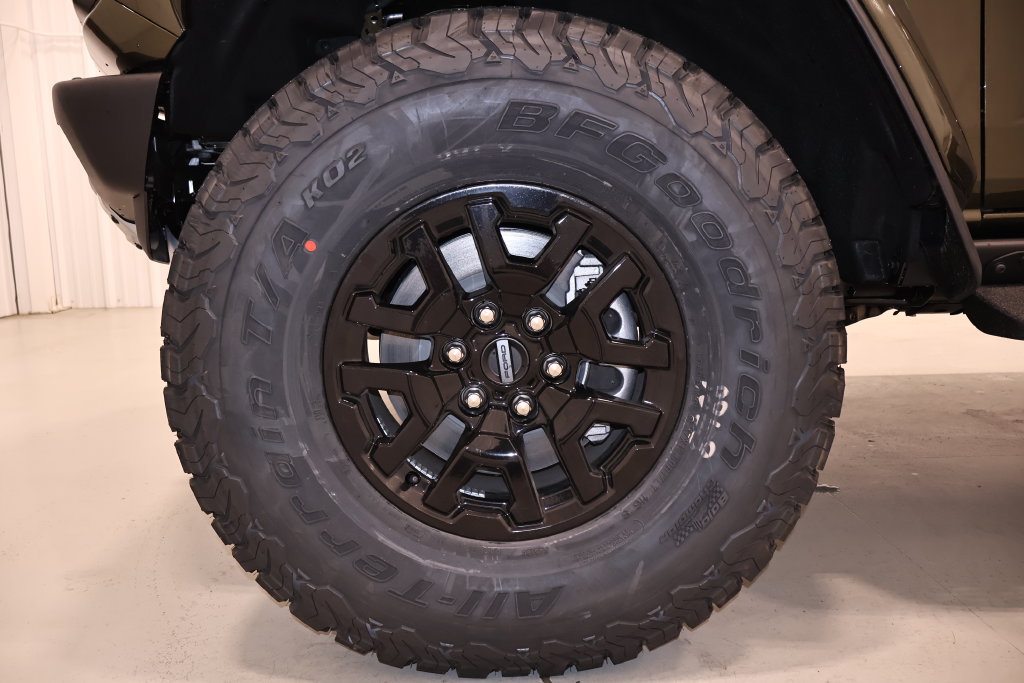 New 2026 Ford Bronco Raptor AWD/4WD image 39