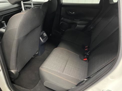 Used 2023 Honda HR-V Sport image 17