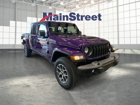 New 2026 Jeep Gladiator Sport AWD/4WD image 7
