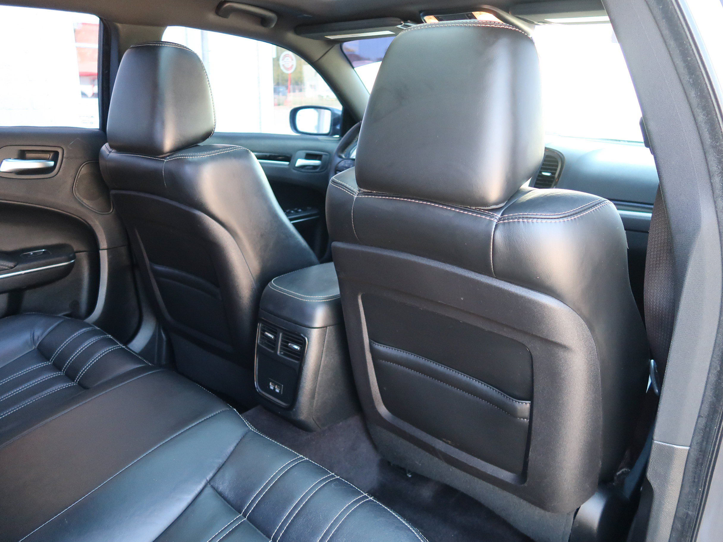 Used 2017 Chrysler 300 S w/ 300S Premium Group AWD/4WD image 26