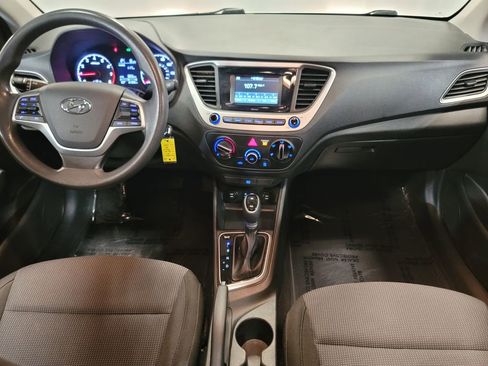 Used 2021 Hyundai Accent SE image 19