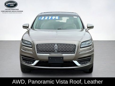 Used 2020 Lincoln Nautilus Reserve w/ Equipment Group 201A image 8