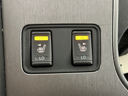 Used 2023 Nissan Murano SV image 23