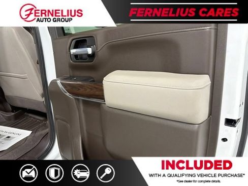 Used 2021 GMC Sierra 1500 SLT w/ SLT Premium Package AWD/4WD image 18