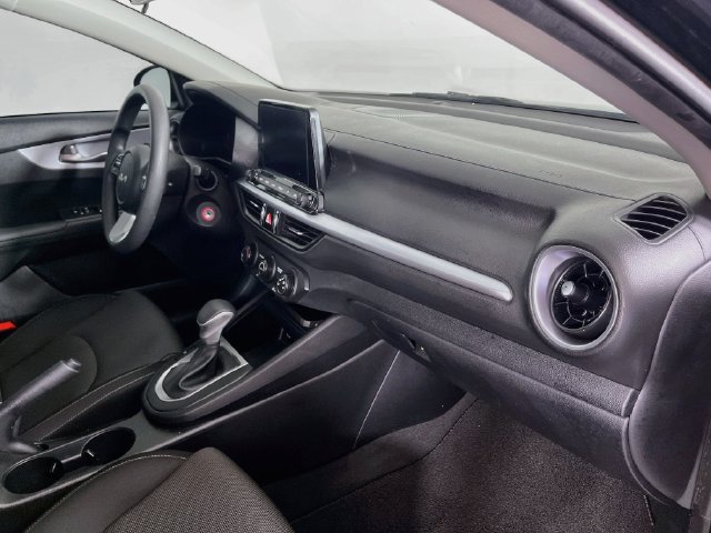Used 2024 Kia Forte LX FWD image 28