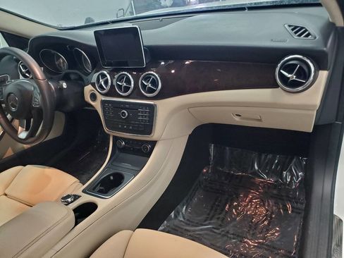 Used 2017 Mercedes-Benz GLA 250 image 13