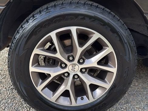 Used 2017 Ford Expedition EL King Ranch image 48