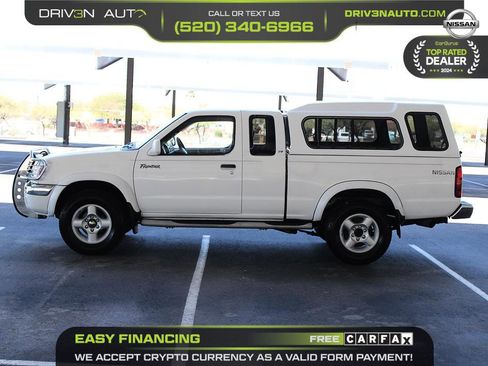 Used 2000 Nissan Frontier SE Desert Runner image 4