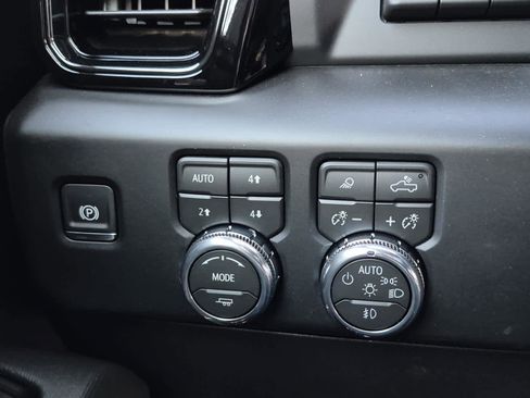 New 2026 GMC Sierra 1500 AT4X image 16