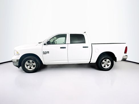 Used 2023 RAM 1500 Classic SLT w/ Trailer & Traction Group AWD/4WD image 4