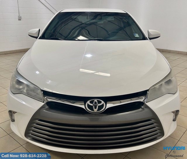 Used 2017 Toyota Camry LE FWD image 8
