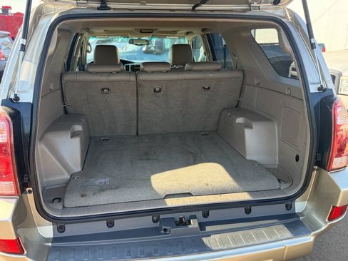 Used 2005 Toyota 4Runner Limited AWD/4WD image 13