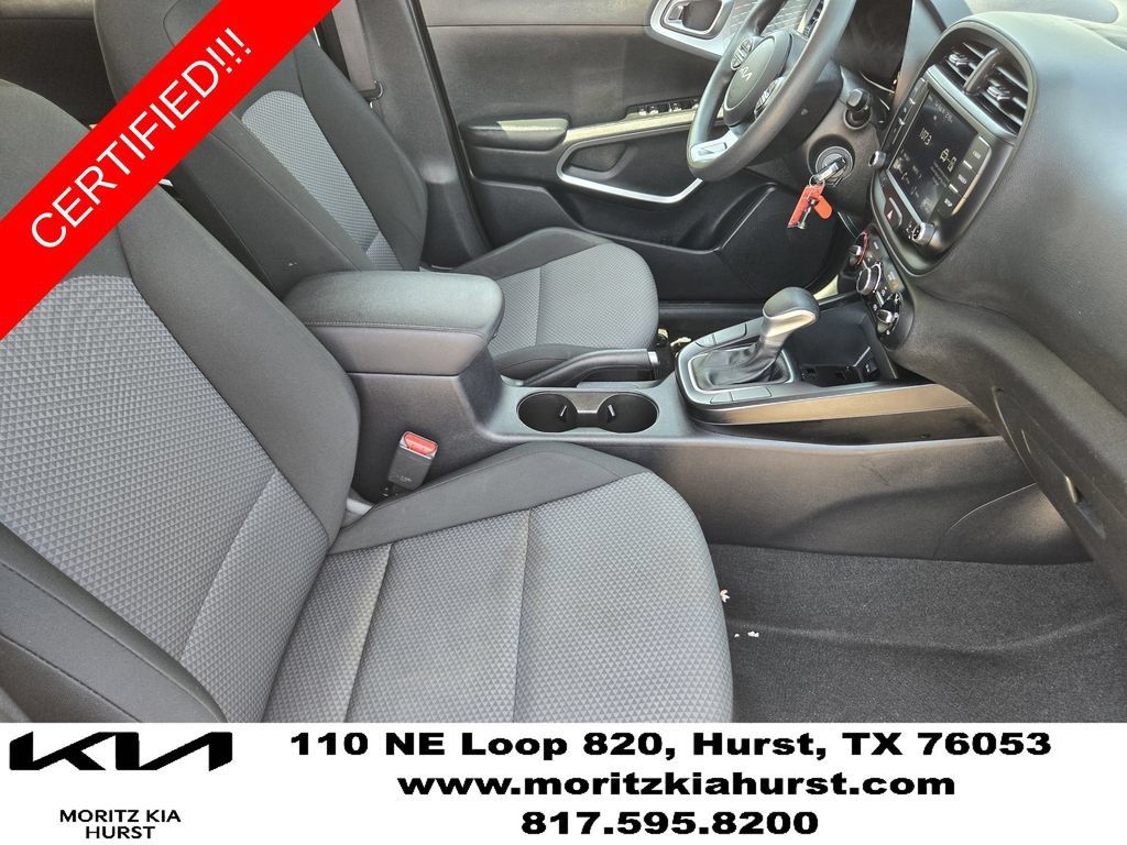 Certified 2024 Kia Soul LX w/ Option Group 015 FWD image 21