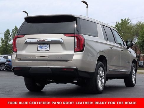 Used 2023 GMC Yukon XL SLT w/ SLT Premium Package AWD/4WD image 5