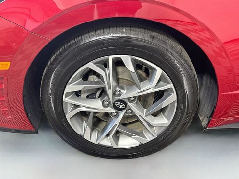 Used 2023 Hyundai Sonata SEL FWD image 4