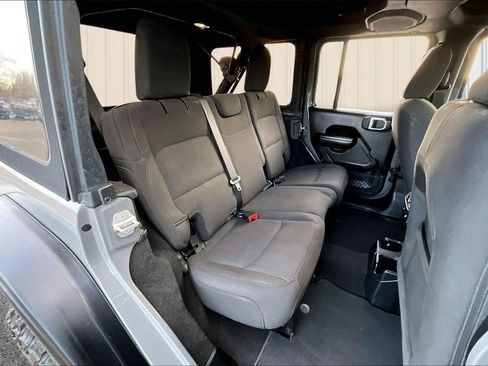 Used 2021 Jeep Wrangler Unlimited Sport w/ Technology Group AWD/4WD image 24