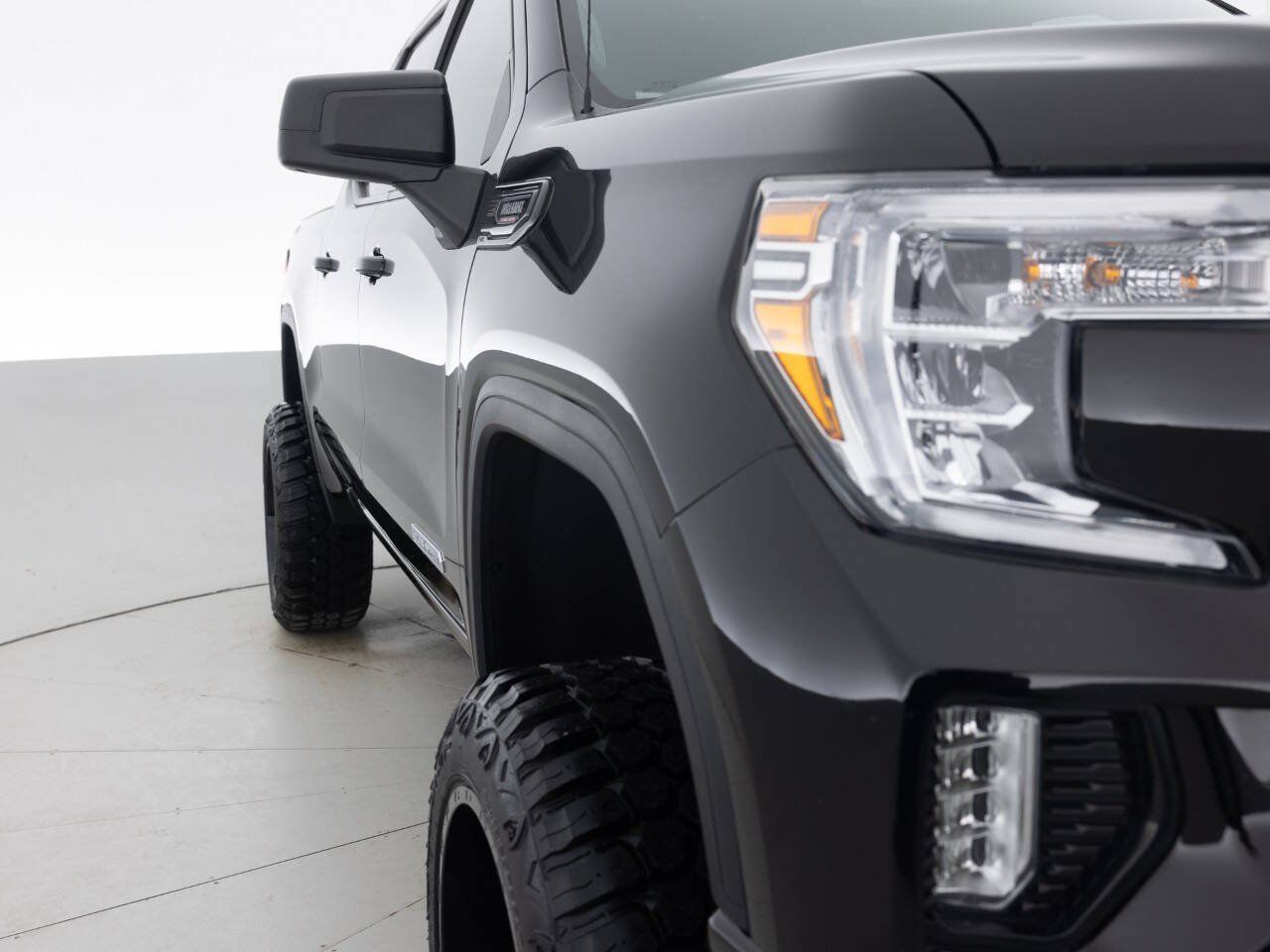 Used 2022 GMC Sierra 1500 Elevation AWD/4WD image 11