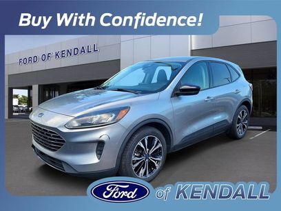 Used 2022 Ford Escape SE w/ SE Sport Appearance Package