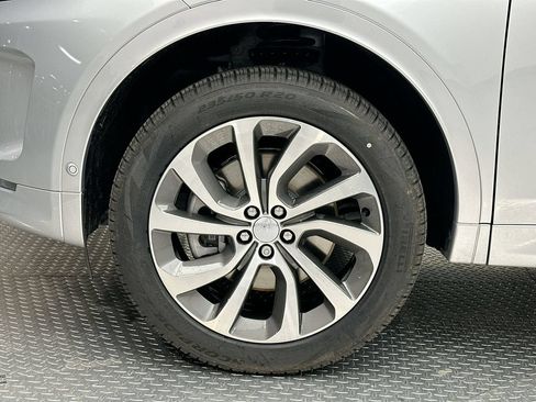 Certified 2025 Land Rover Discovery Sport S AWD/4WD image 3