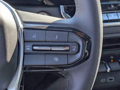 New 2026 Chevrolet Colorado LT image 17