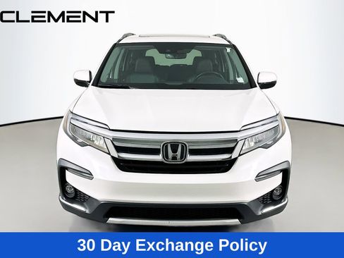 Used 2022 Honda Pilot Touring image 3