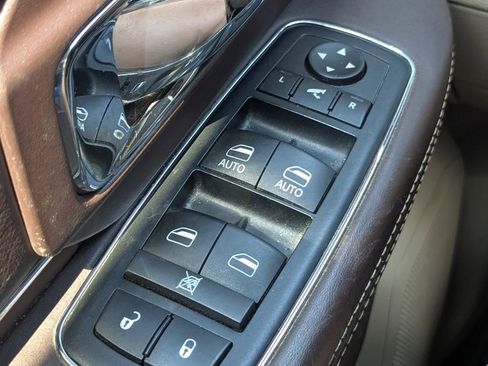 Used 2016 RAM 1500 Laramie Longhorn w/ Convenience Group image 23