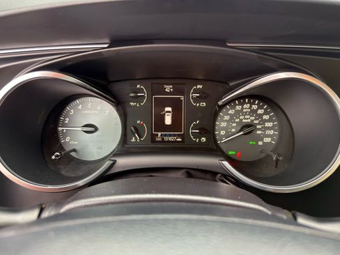 Used 2019 Toyota Sequoia Limited w/ Safety & Convenience Package image 30