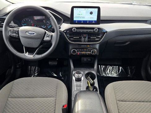 Certified 2022 Ford Escape SE w/ Convenience Package image 19