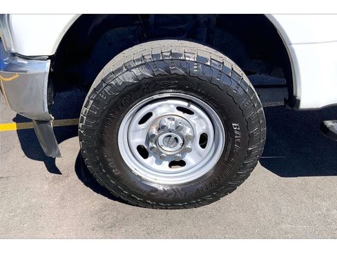 Used 2022 Ford F350 XLT w/ XLT Value Package AWD/4WD image 10