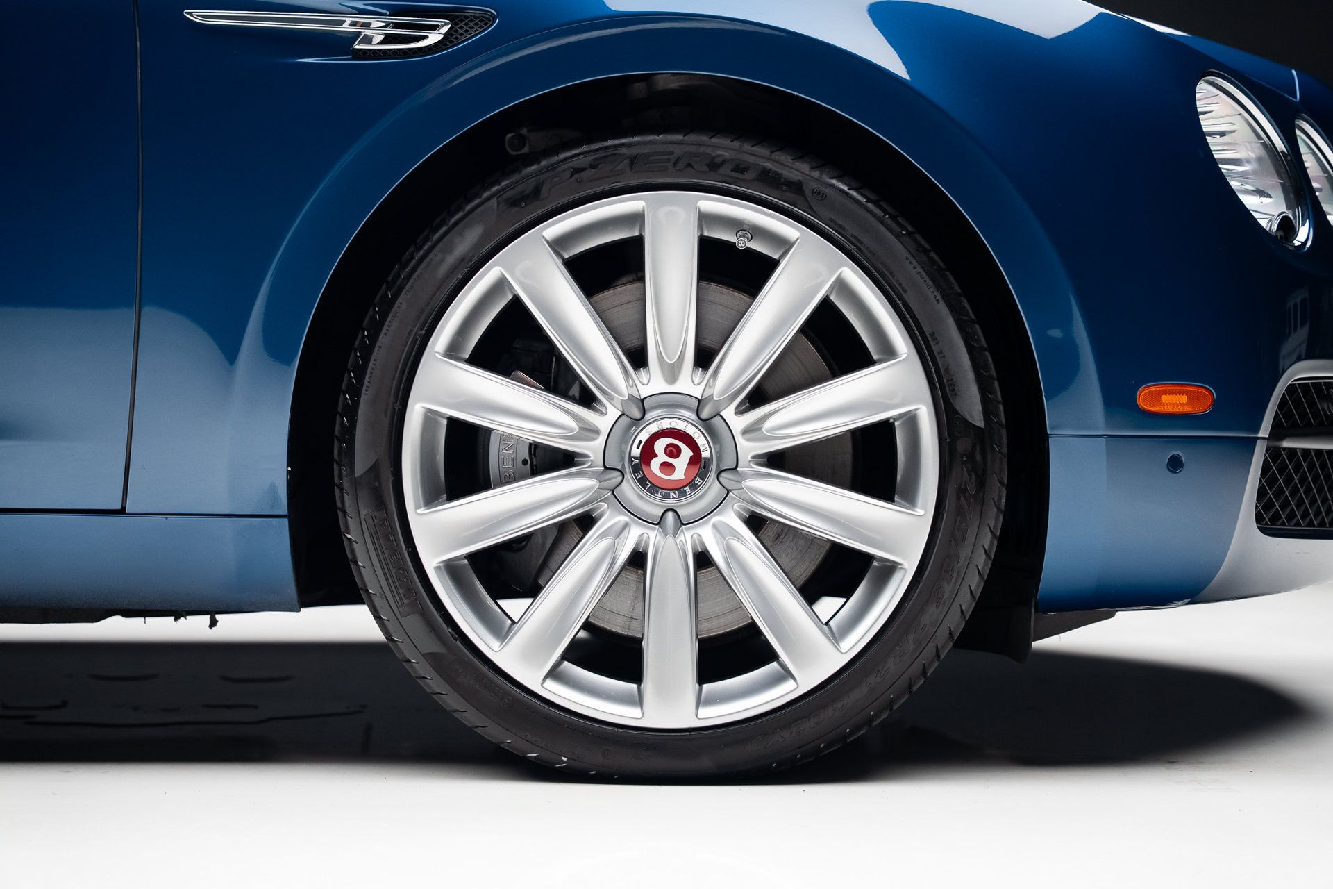 Used 2016 Bentley Flying Spur V8 AWD/4WD image 39