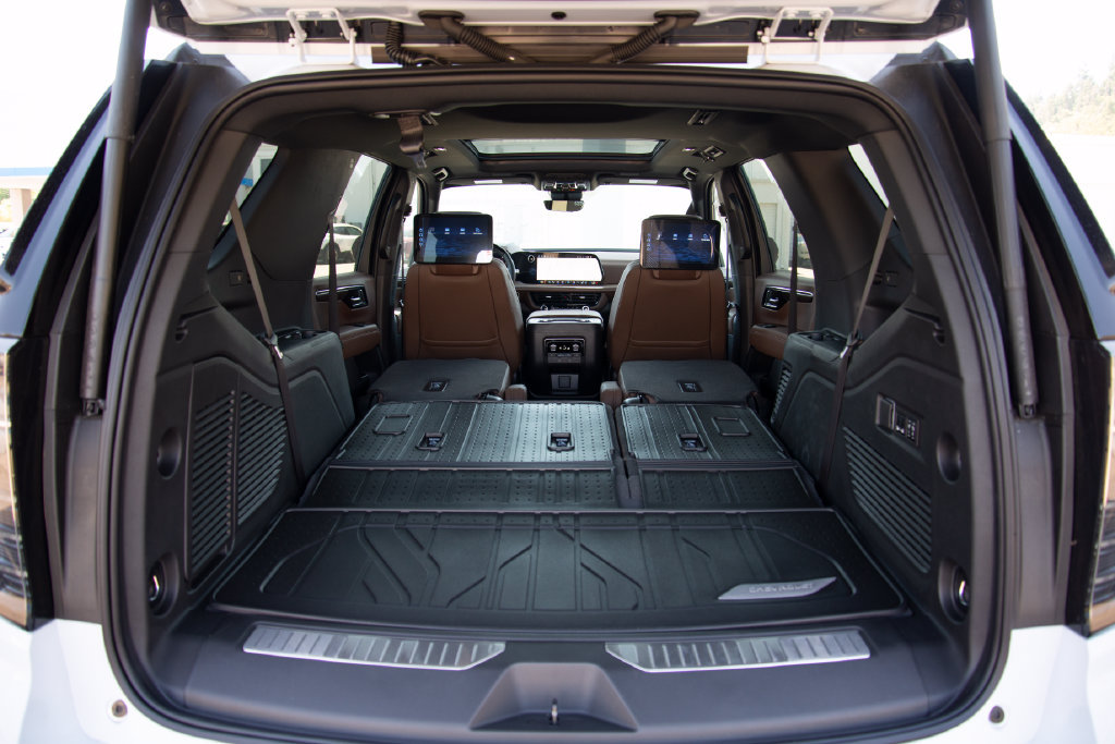 New 2026 Chevrolet Tahoe High Country AWD/4WD image 21
