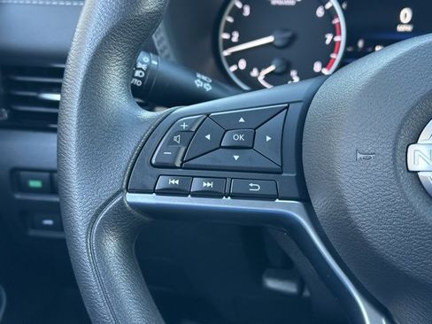 Certified 2024 Nissan Sentra SV image 38