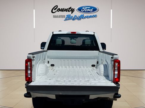Used 2025 Ford F250 XL w/ FX4 Off-Road Package AWD/4WD image 36